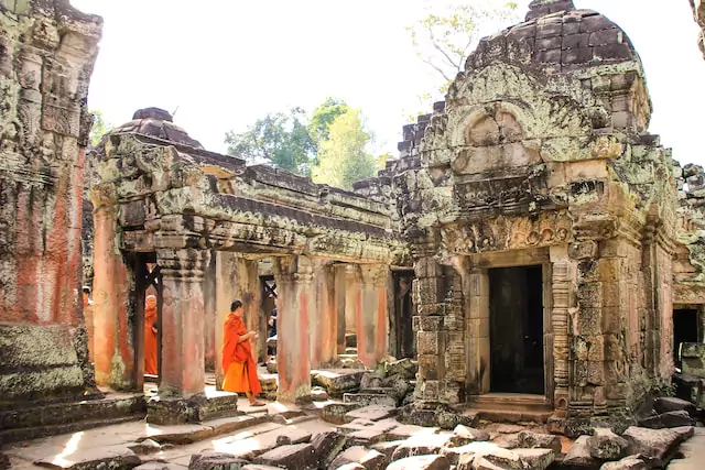Siem Reap Splendors: Captivating Temples and Cultural Wonders